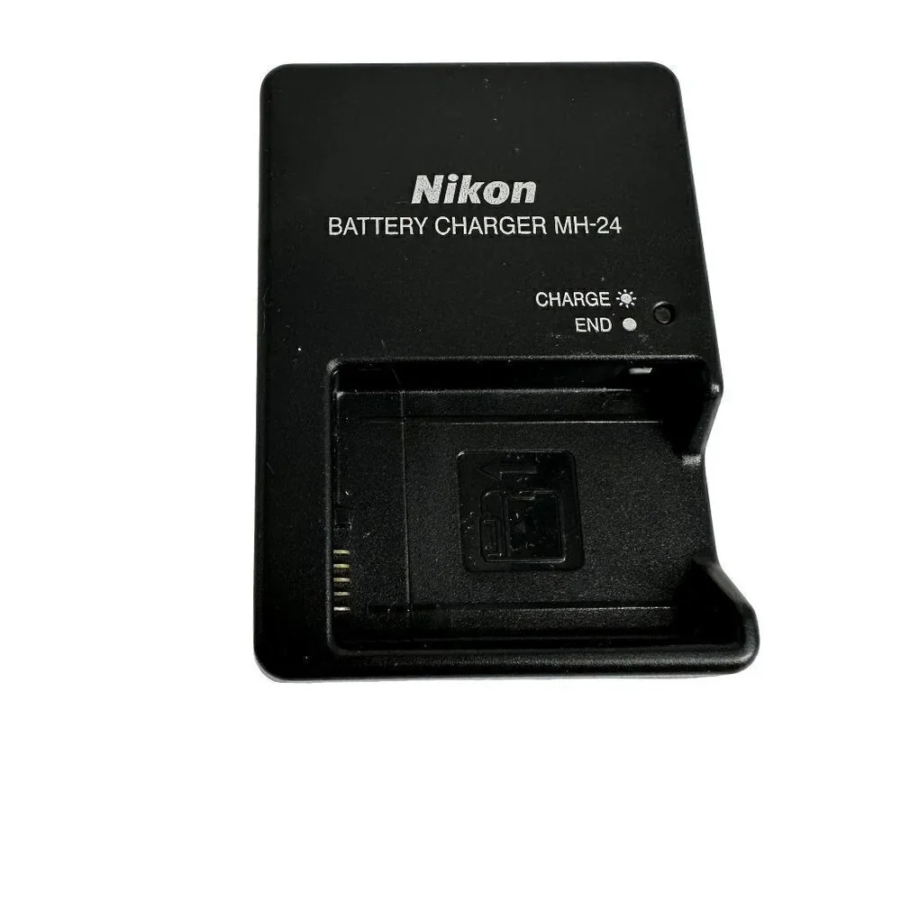 * Nikon Battery Charger MH-24 AS IS NO Cords PARTS ONLY